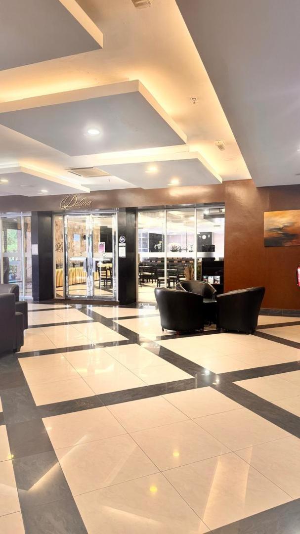 Hotel Seri Malaysia Kepala Batas Кепала Батас Екстериор снимка