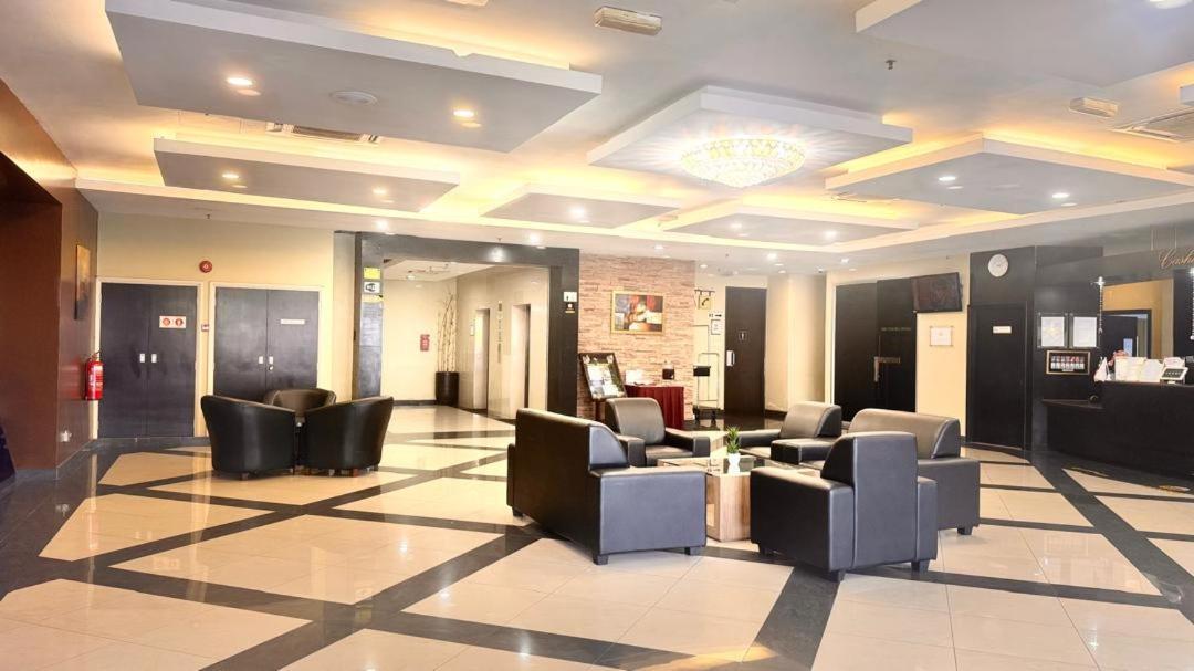 Hotel Seri Malaysia Kepala Batas Кепала Батас Екстериор снимка