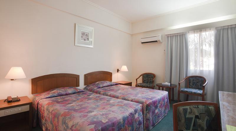 Hotel Seri Malaysia Kepala Batas Кепала Батас Екстериор снимка